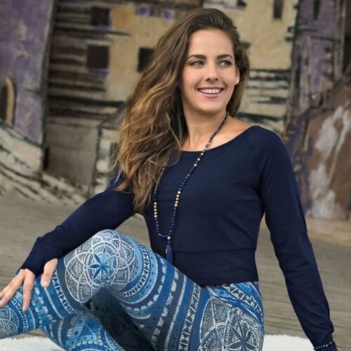 The Spirit of Om- Yoga Kleding van Biologisch Katoen Lange Mouw Korte Top Bamboe Blue