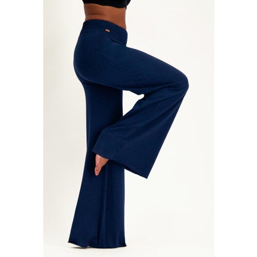 Urban Goddess - Duurzame Yoga- en Lounge Kleding Flow Wijde Yoga Broek Midnight