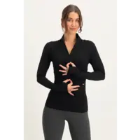 Ishtar Longsleeve Yoga Shirt  Black