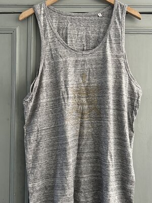 Maratika Foundation - Support Monastery in Nepal Men's tank grey melee