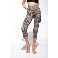 Feather Capri 3/4 Leggings Cream Black