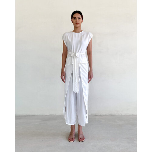 Inti Yoga Studio - Yoga en Lounge Kleding Anja Top Off-White Inti Yoga Studio - Yoga en Lounge Kleding Anja Top Off-White