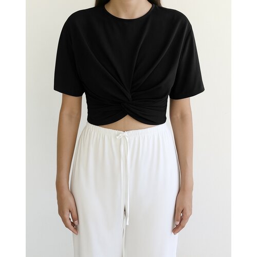 Inti Yoga Studio - Yoga en Lounge Kleding Alisa Top Zwart Inti Yoga Studio - Yoga en Lounge Kleding Alisa Top Zwart