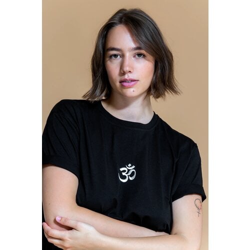 Shambhala Barcelona-Yoga en Sportkleding Om T-Shirt Zwart Shambhala Barcelona-Yoga en Sportkleding Om T-Shirt Zwart