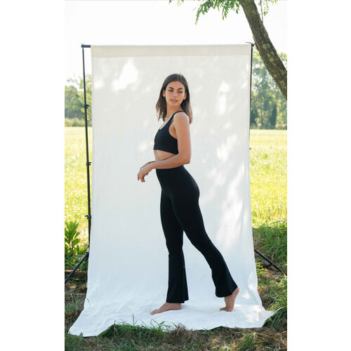 Shambhala Barcelona-Yoga en Sportkleding Shakti Flare Pant Black Shambhala Barcelona-Yoga en Sportkleding Shakti Flare Pant Black
