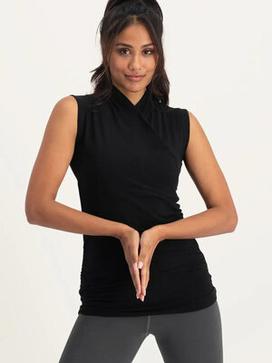 Urban Goddess - Duurzame Yoga- Pilates en Active Kleding Good Karma Yoga Top Zwart