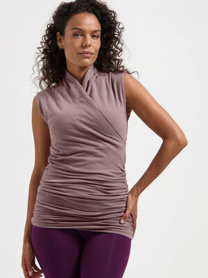 Urban Goddess - Duurzame Yoga- Pilates en Active Kleding Good Karma Yoga Top Fireclay