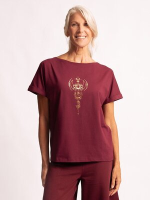The Spirit of Om- Yoga Kleding van Biologisch Katoen Shirt Eka Padma Rood