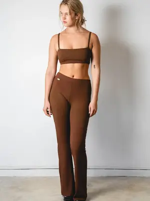 Studio K Yogawear- Yoga en Lounge Kleding Rib Flare Chocolate