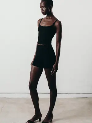 Studio K Yogawear- Yoga en Lounge Kleding Mové Cami Tank Black