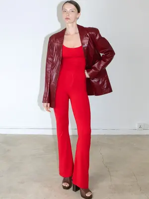 Studio K Yogawear- Yoga en Lounge Kleding Arc Flare Pants Rood