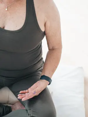 Yogamii - Duurzame Yoga Kleding Anjali Top Dark Olive