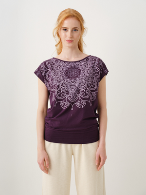 The Spirit of Om- Yoga Kleding van Biologisch Katoen Shirt Yamala Aubergine