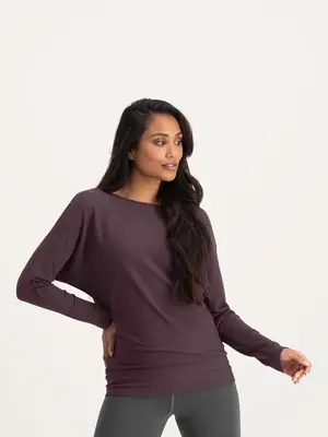 Urban Goddess - Duurzame Yoga- Pilates en Active Kleding Budhi Longsleeve Yoga Shirt Berry