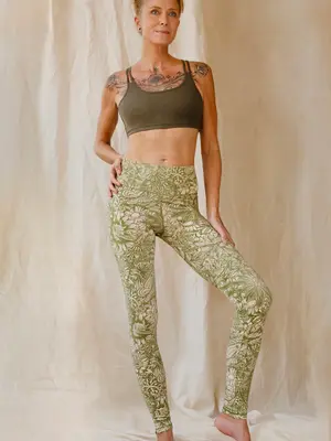 Funky Simplicity - Duurzame Yoga Kleding Hoge Taille Legging Bloom Cream Olive