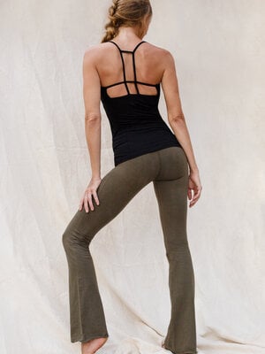 Funky Simplicity - Duurzame Yoga Kleding String Back Top Zwart