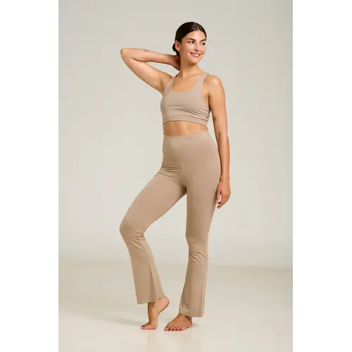 Shambhala Barcelona- Yoga en Sportkleding Shakti Flare Pant Clay