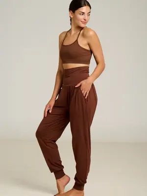 Shambhala Barcelona- Yoga en Sportkleding Purusha Harem Pant Bruin
