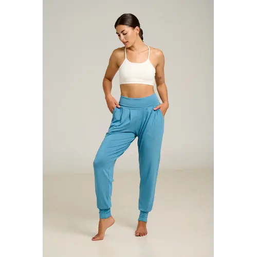 Shambhala Barcelona- Yoga en Sportkleding Purusha Harem Pant Azul Piedra