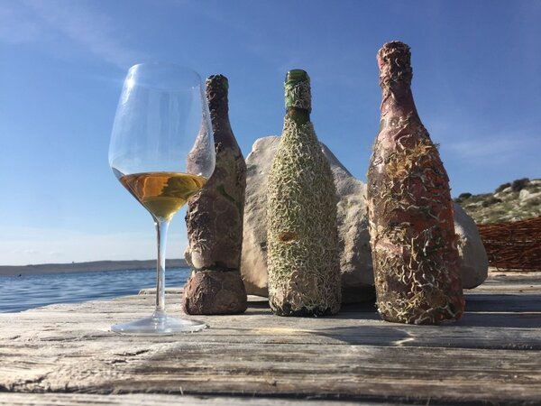 Coral wine Chateau Rouselle Tradition Coral wine Chateau Rouselle Tradition