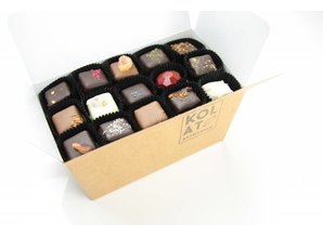 SJOKOLAT Assortment of 100 handmade chocolates
