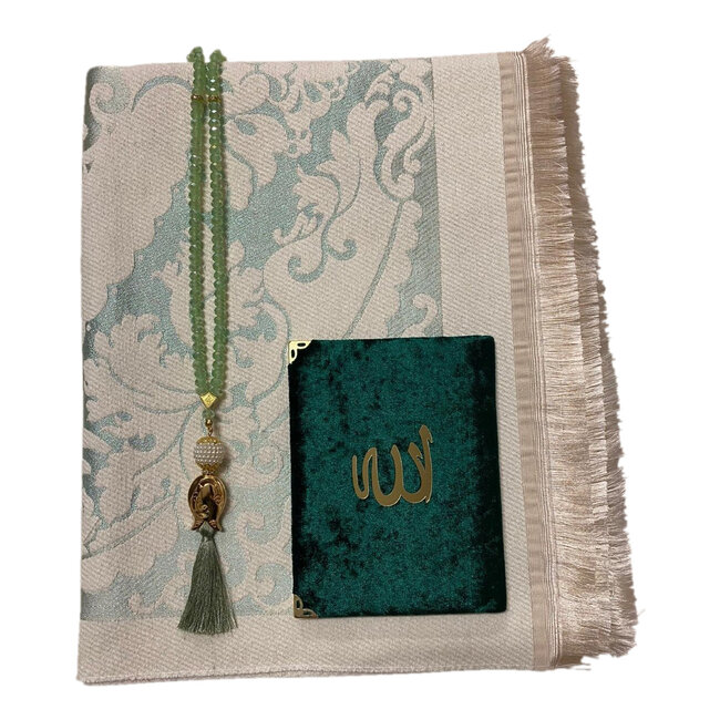 Mirac Gift set green with Prayer mat Mira, CristalTasbih and Mushaf Yasin book