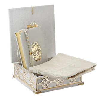 Mirac Luxury box with plex, Koran, Prayer Rug and Tasbih White