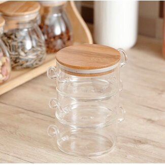 Arow Glass stock pans with a bamboo lid