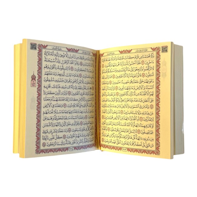 Mirac Koran box plex with a Koran and a tasbih Pink