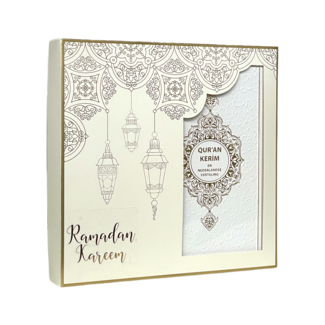 Mirac Ramadan Kareem gift set with a Dutch translated Quran Kerim