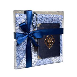 Mirac Geschenkset Tafta donker blauw met een Gebedskleed, tasbih en een Mushaf/Dua boek