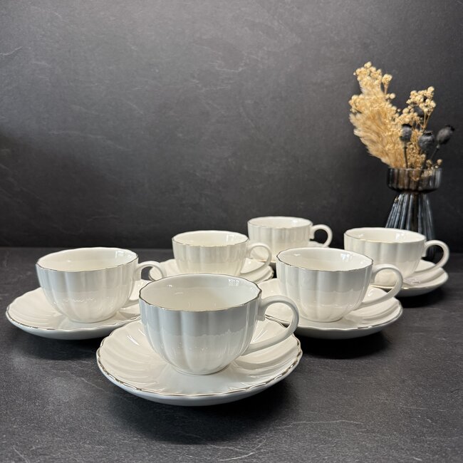 Geen  Daisy gold coffee/tea cup set