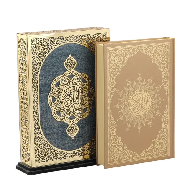 Mirac Koran met staande houder sevilla blauw / goud