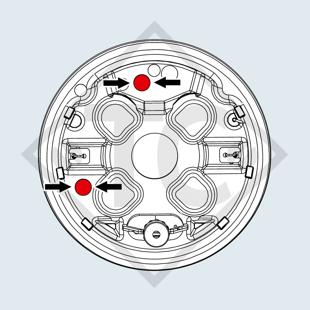 Wheel brake flushing system single axle