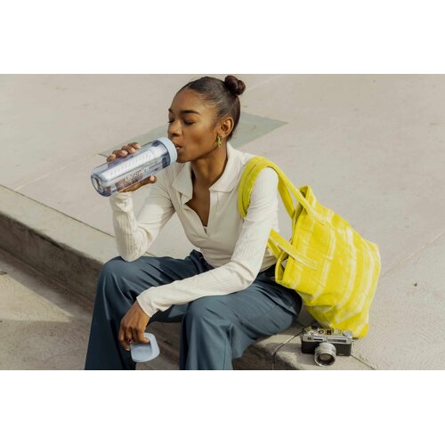LifeStraw waterzuivering LifeStraw Go Series 650 ml Waterfilter Drinkfles (Nordic Noir) LifeStraw waterzuivering LifeStraw Go Series 650 ml Waterfilter Drinkfles (Nordic Noir)