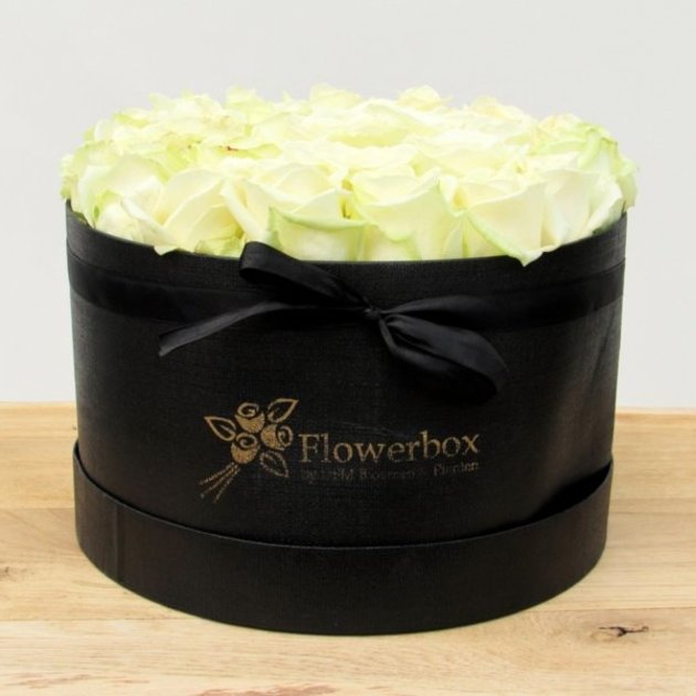 Flowerbox witte rozen L