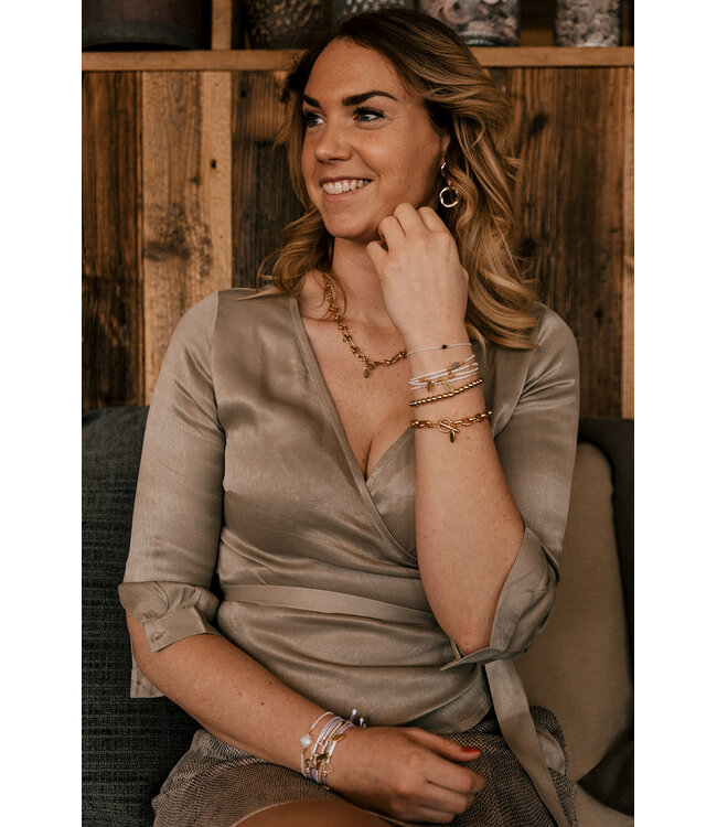 By Shir Armband silk koord wit steen roze