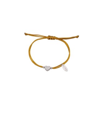By Shir Armbandje bruin koord met hartje van edelstaal