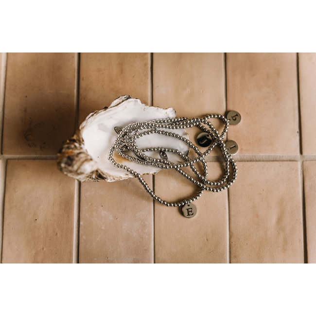 By Shir Armband Perlen mit Buchstaben Edelstahl