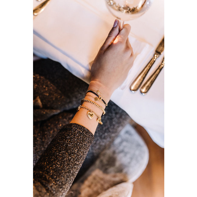 By Shir Armband silk koord Zwart met letter edelstaal (verguld)