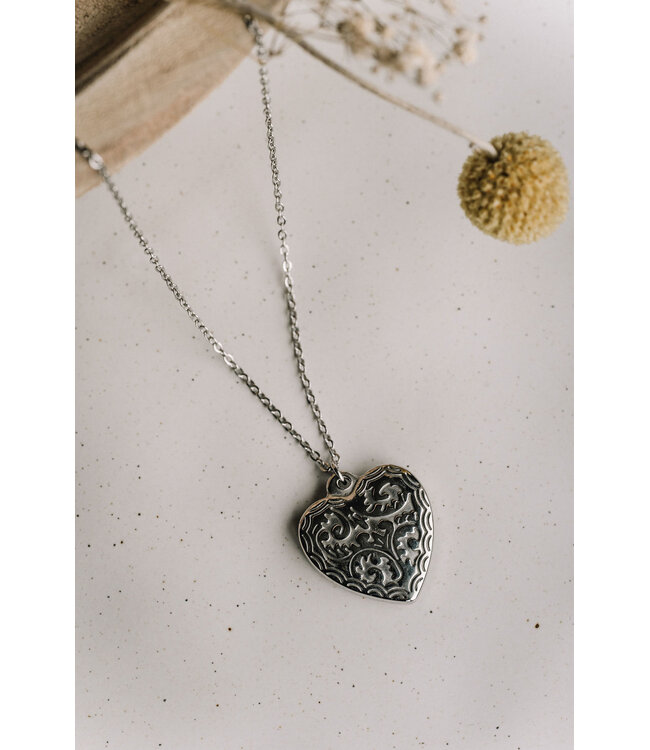 By Shir Ketting Heart