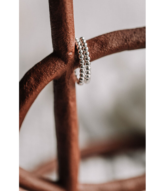 By Shir Oorbellen klein Dara