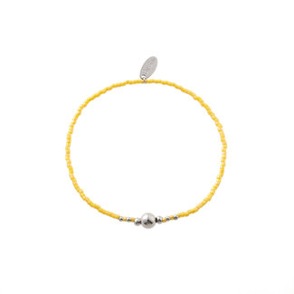 By Shir Armband kraaltjes Geel Dot