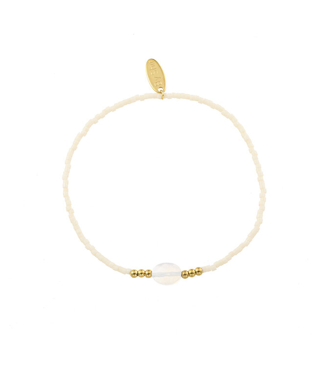 By Shir Armband kraaltjes offwhite edelsteen