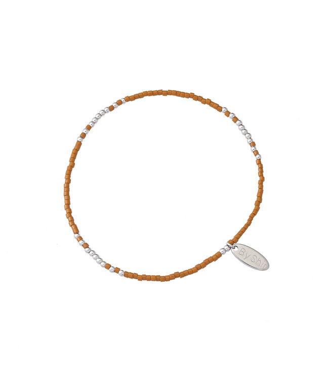 By Shir Cinnamon brown bead bracelet.
