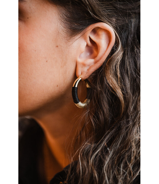 By Shir Luxury Nya black earrings