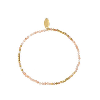 By Shir Armband kraaltjes pink opal stone mix goud