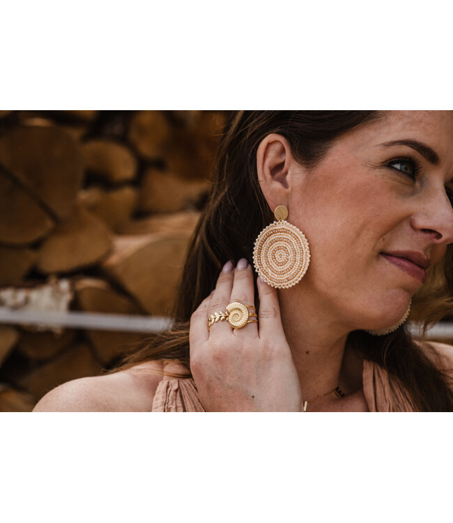 By Shir Luxury glowy champagne earrings