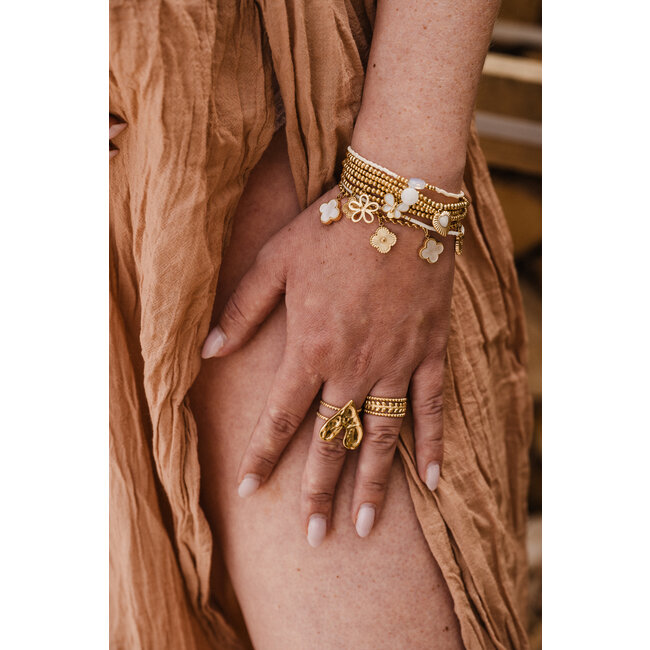 By Shir Armband kraaltjes wit Agaat edelsteen