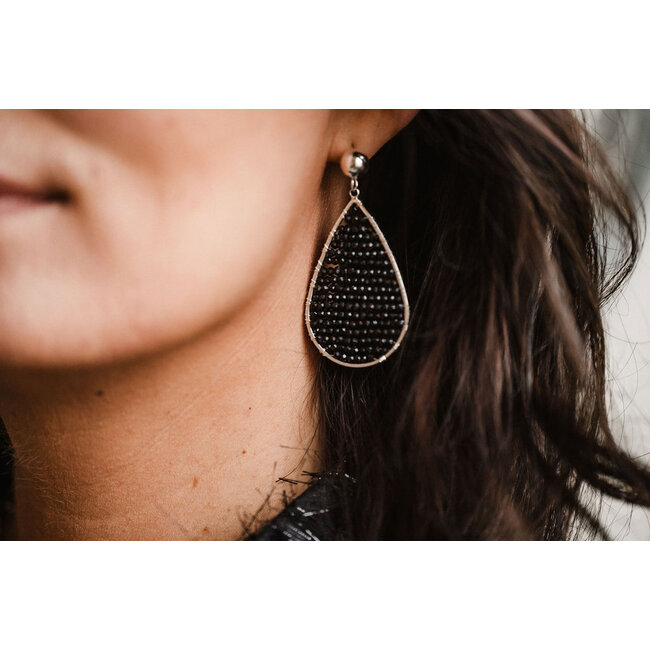 By Shir Oorbellen luxe Faye zwart